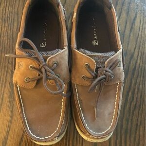 Boys Sperry Topsiders dark brown size 5.5